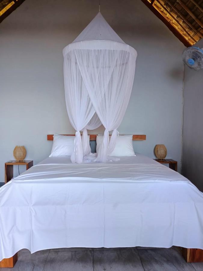 Cassabonelly Hotel Maumere Ngoại thất bức ảnh