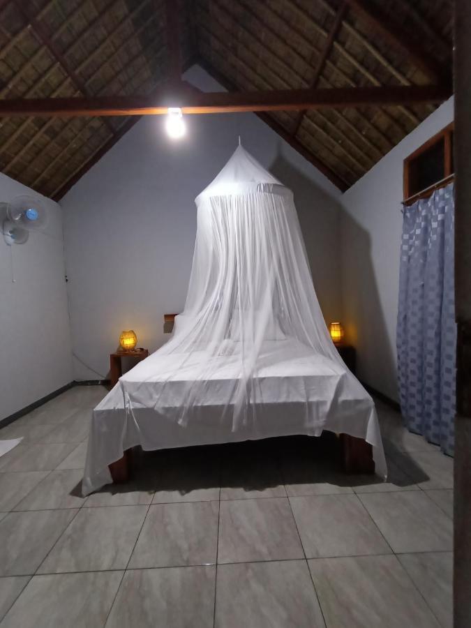 Cassabonelly Hotel Maumere Ngoại thất bức ảnh