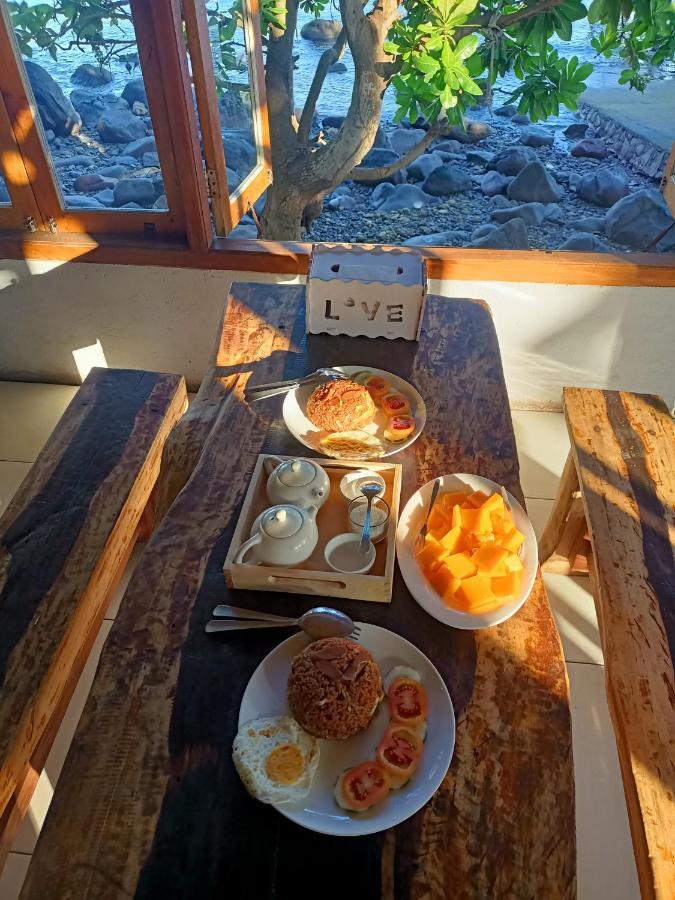 Cassabonelly Hotel Maumere Ngoại thất bức ảnh